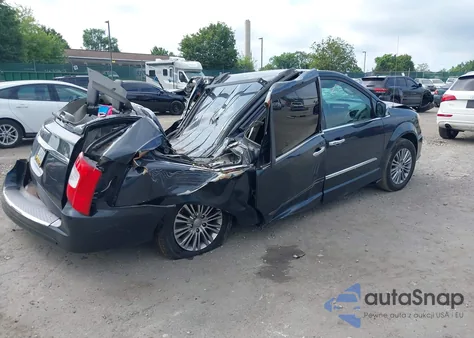 2014 Chrysler Town & Country Touring-L z USA, uszkodzony, nr VIN 2C4RC1CG0ER232429